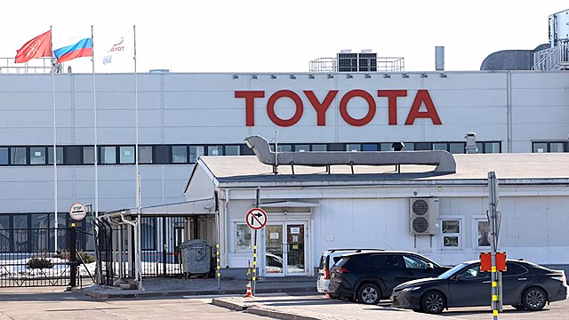 На бывший завод Toyota в Санкт-Петербурге идет набор персонала