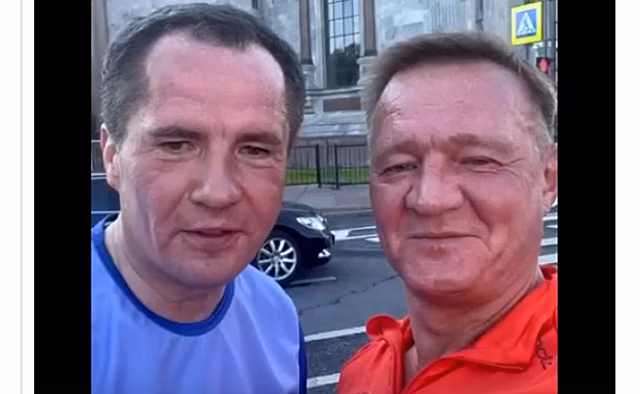 Курский губернатор принял участие в забеге на ПМЭФ с главой Белгородской области