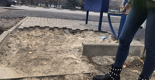 Это какой-то абсурд. Куряне возмущены новыми пешеходными переходами