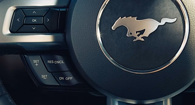 Электро-кроссовер Ford Mustang Mach-E внепланово улучшили и удешевили