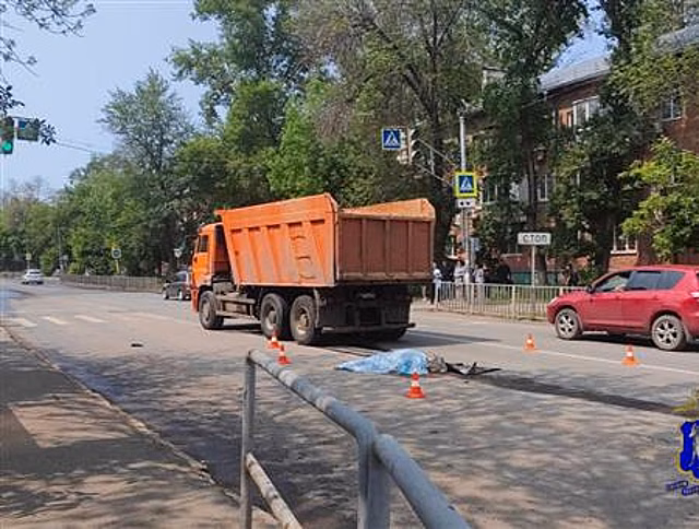 В Самаре женщина погибла под колесами КамАЗа на Зубчаниновском шоссе