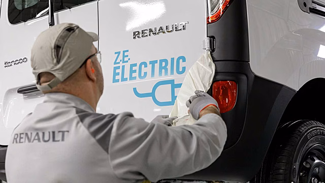 Renault построит «электрический город» из трёх заводов