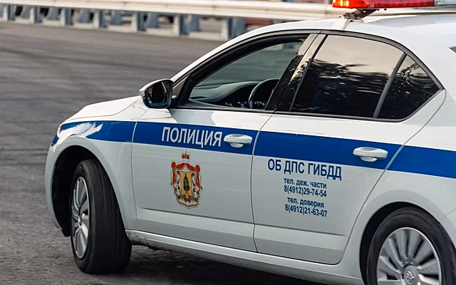 В Рязани 3 авто попали в массовое ДТП у отбойника Московского шоссе 16 ноября
