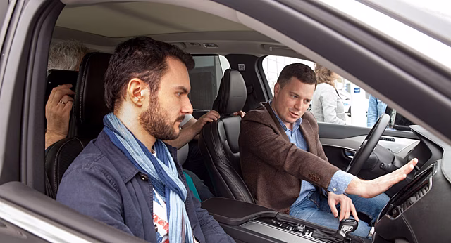 Тест-драйвы под запретом: как теперь работают автосалоны