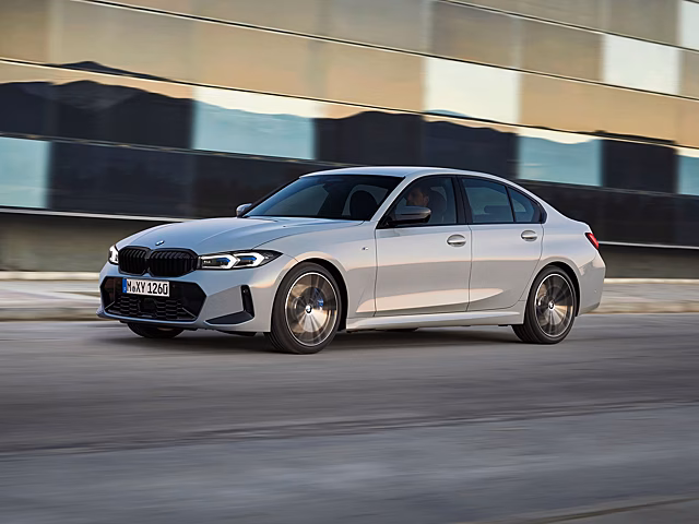 Выросло число запросов на проверку историй BMW