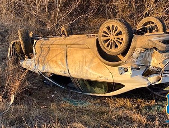 Под Самарой автомобилистка улетела в кювет и опрокинула бетономешалку