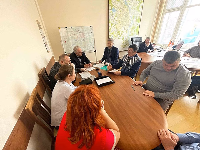 Жителей слобод Кокуй и Леваши добиваются возможности нормально добраться до работы и учебы на общественном транспорте