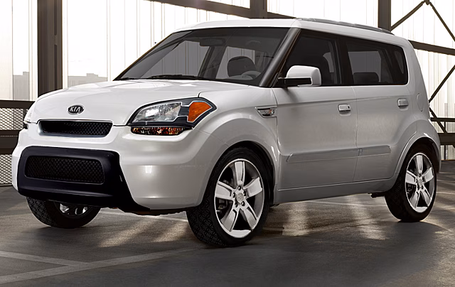 Названа дата продаж обновленного Kia Soul в РФ