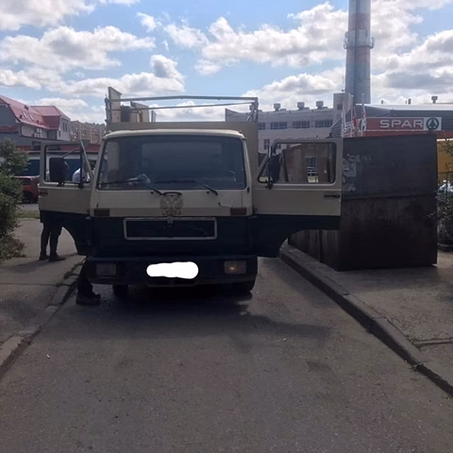 В Калининграде грузовик сбил 49-летнюю женщину