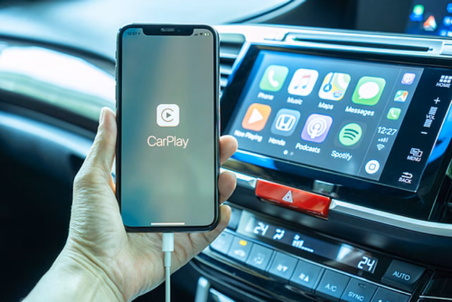 ПО для авто от Apple. Автогиганты не знают радоваться или плакать