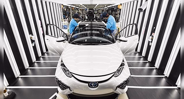В Токио прекратят продажу новых авто на бензине и дизеле к 2030 году