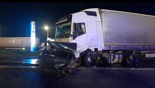В Тюменской области пять человек погибли в ДТП