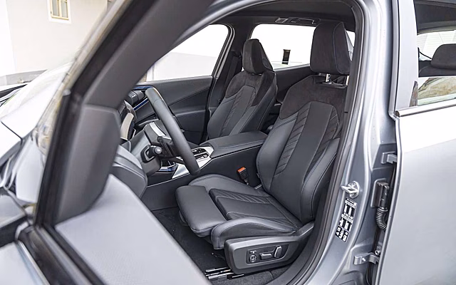 Удлиненный BMW X3 из Китая можно купить намного дешевле европейской версии