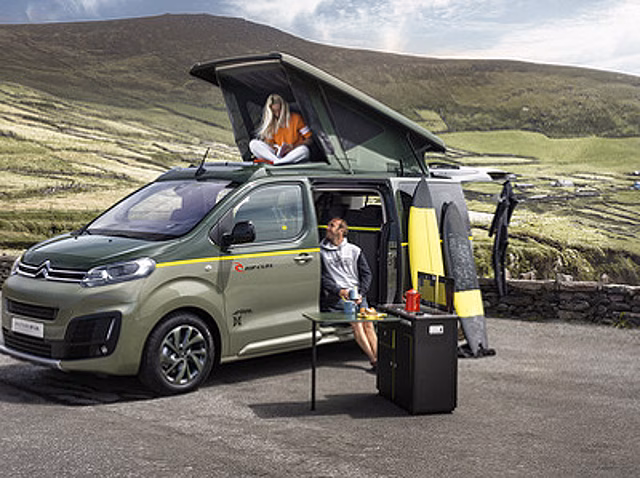 Citroen выпустил "двухэтажный" минивэн со встроенным душем и сейфом