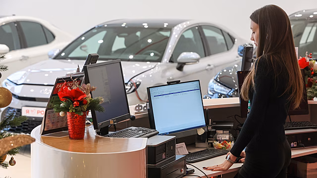 В России снова выросли продажи легковых автомобилей
