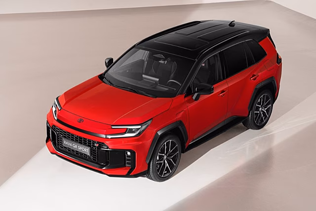 Toyota рассматривает выпуск пикапа на базе RAV4