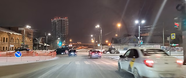 В Челябинске дорожники грубо нарушают правила дорожного движения