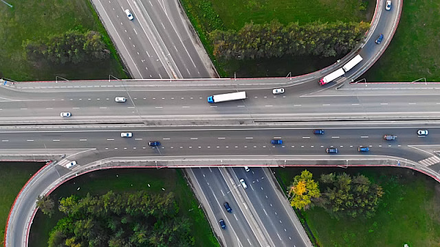 Общая протяженность национальных автомагистралей в Индии за последние девять лет выросла на 59%