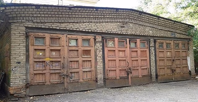 Дядя оставил в наследство гараж, который не открывали много лет. Внутри был спрятан «сюрприз» на $4 миллиона
