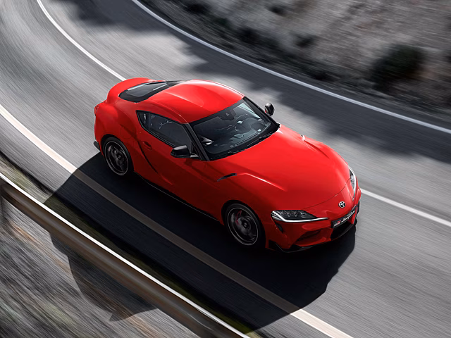 BMW от японцев и французы в Jeep: коллаборации автобрендов, о которых вы не знали