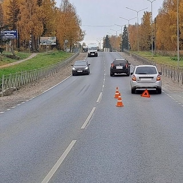 В Слободском районе под колёса «Гранты» попала пожилая женщина