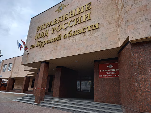 Курская полиция проверяет информацию о подозрительном мужчине, заманивающем детей