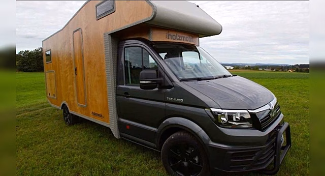 Ода дереву: стильный автодом Holzmobil внутри и снаружи