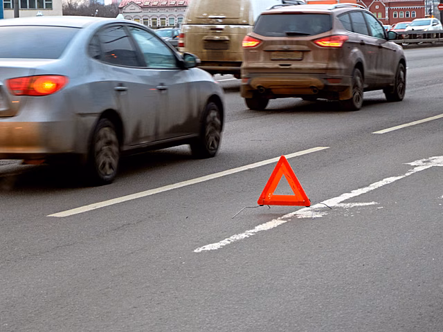 Правительство приняло новые правила учета ДТП. Некоторые аварии перестанут включать в статистику - это снизит общую аварийность