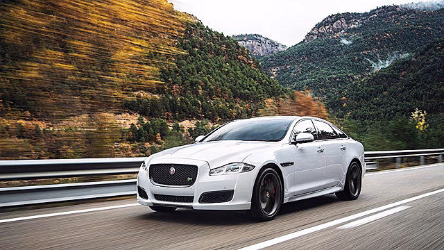 Jaguar обновил седан XJ