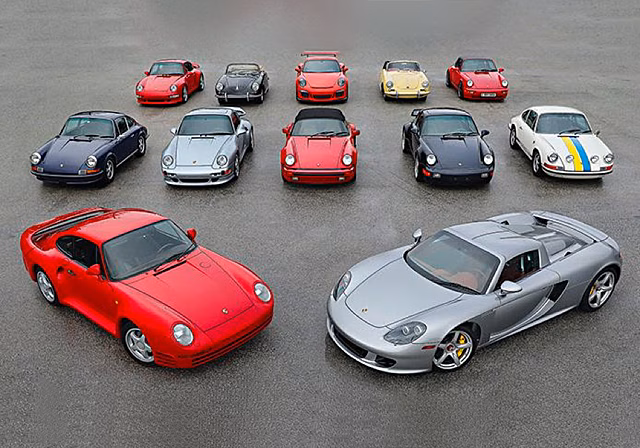 Коллекцию из 12 культовых Porsche пустят с молотка
