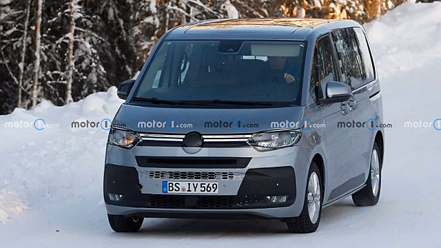  		 			VW T7 Multivan попал на зимние шпионские фото 		 	