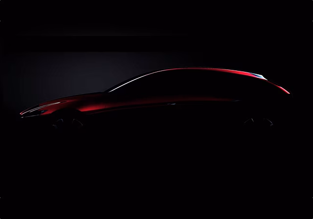 Будущее Mazda: два концепта и мотор с воспламенением от сжатия