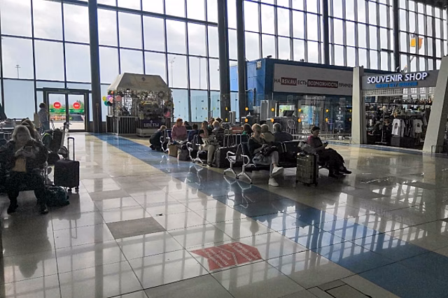 В томском аэропорту упал пассажиропоток