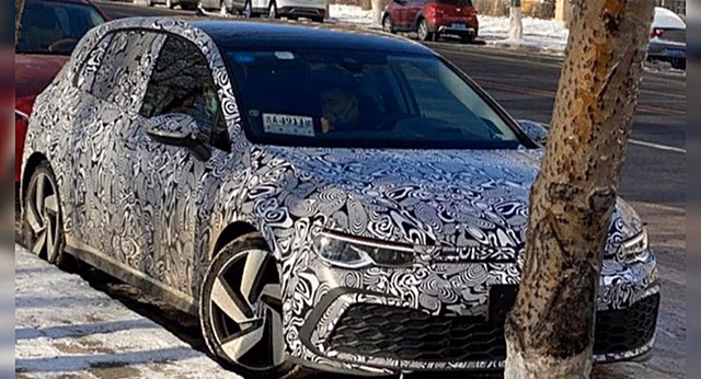 Опубликованы шпионские снимки нового Volkswagen Golf GTI