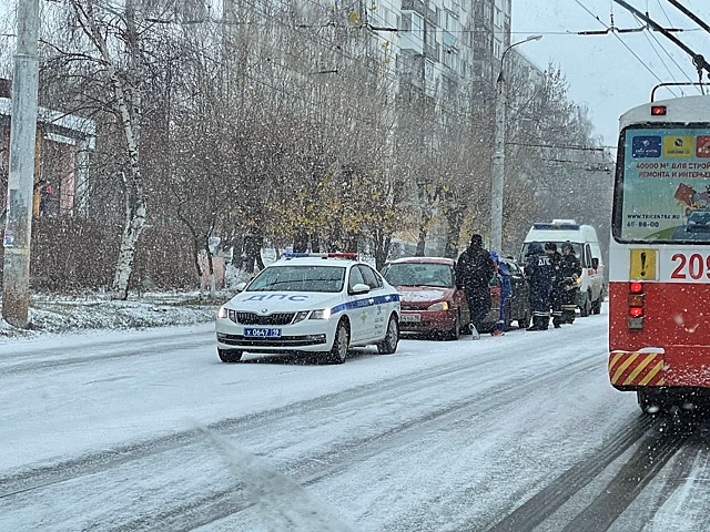 Жители Ижевска сообщают о множестве ДТП в городе