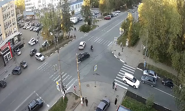 Скончался скутерист, попавший под колеса автомобиля в Арзамасе