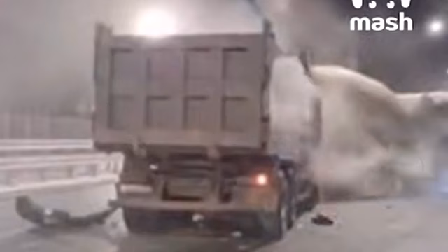 Массовое ДТП из-за гололеда произошло на трассе в подмосковном Лыткарине