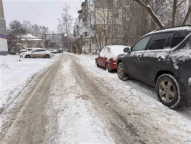 В Самаре снегоуборщиков выведут на допсмены для расчистки дворов