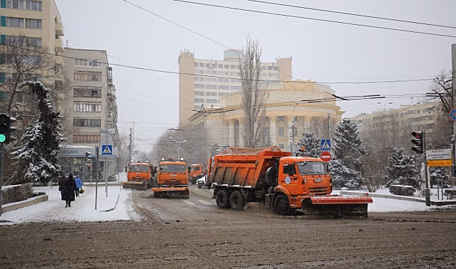 Дорожники готовятся чистить трассы Волгоградской области