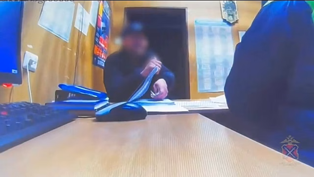 В Волгоградской области задержали иностранца за попытку подкупа полицейского
