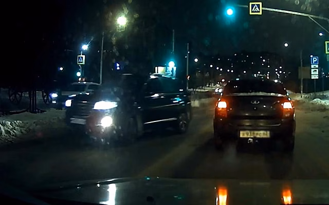 В Рязани заметили выехавшего на встречку водителя
