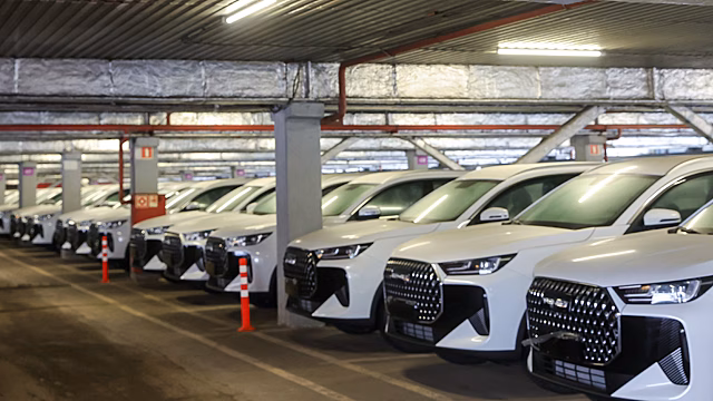 В АЕБ назвали причину резкого снижения продаж новых авто в России