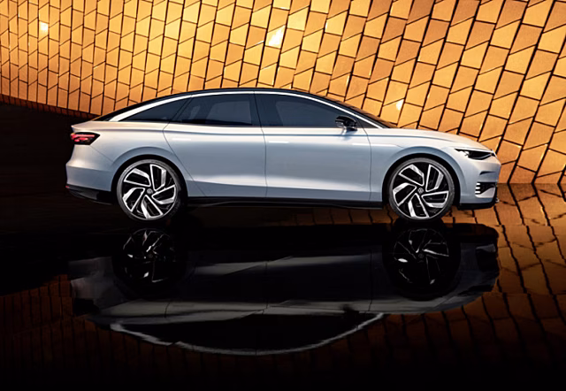 Volkswagen представил новый прототип электрического седана ID. Aero 2023 года