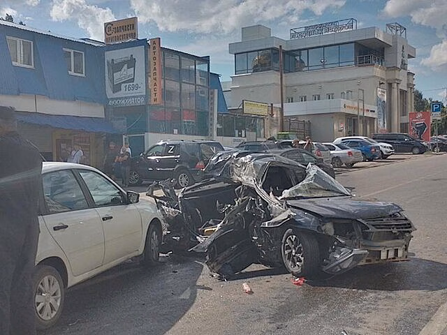 Уголовное дело возбуждено после ДТП с двумя погибшими в Саратове
