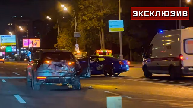 Появились кадры последствий смертельного ДТП с тремя авто на севере Москвы