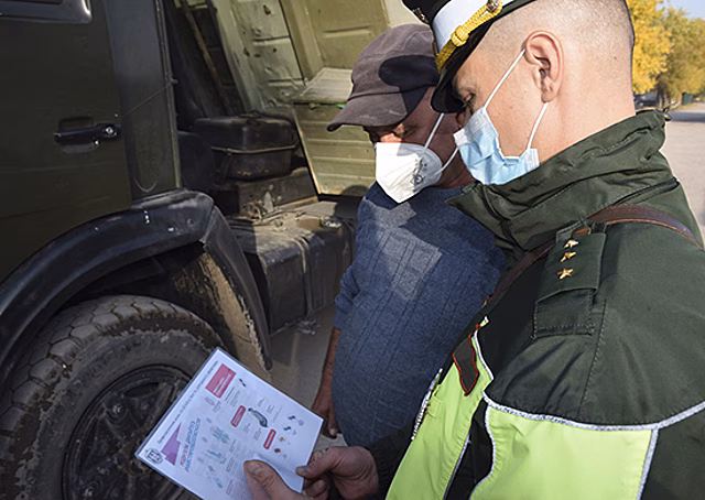 Сотрудники ВАИ ЦВО в Киргизии провели акцию по профилактике дорожно-транспортных происшествий и травматизма