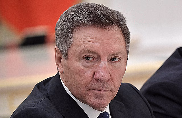 Сенатора от Липецкой области Олега Королева подозревают в пьяной езде, приведшей к ДТП
