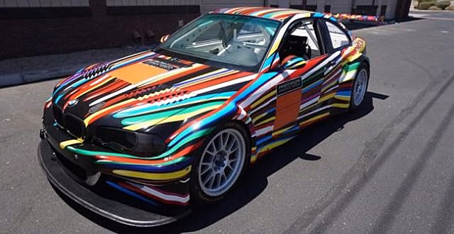 Реплику BMW M3 GT2 Art Car выставили на аукционе за $60 тысяч