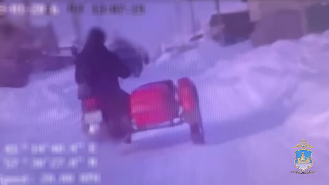 Костромские полицейские пресекли опасную поездку подростков на мотоцикле в посёлке Красное-на-Волге