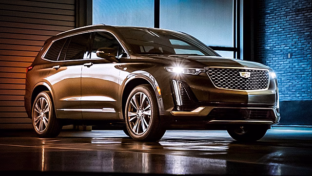 В России начались продажи Cadillac XT6